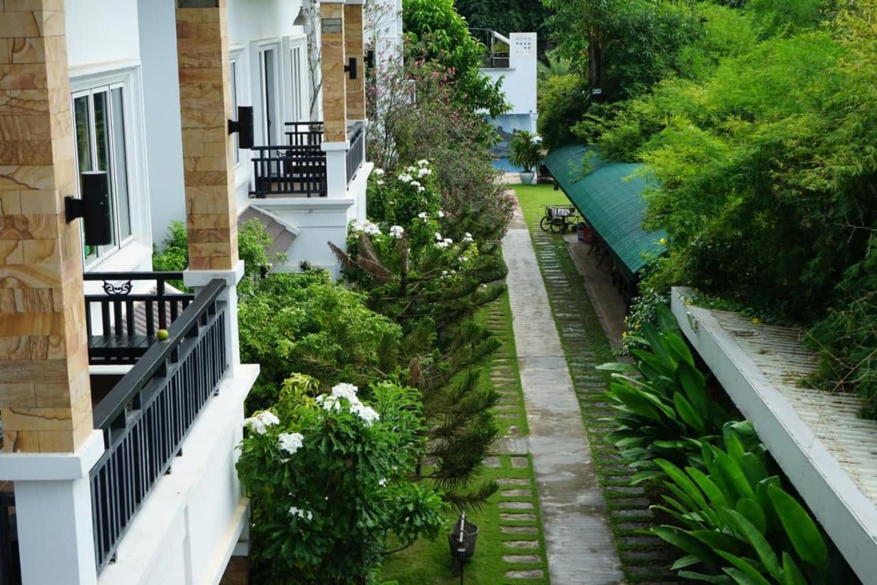 Vimean Sovannaphoum Resort Battambang Exterior foto