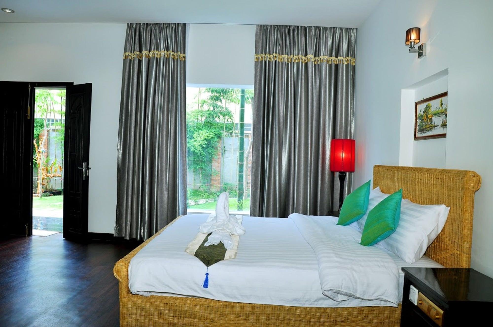 Vimean Sovannaphoum Resort Battambang Exterior foto